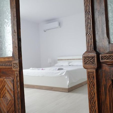 Vila Exclusive Târgu Jiu 외부 사진